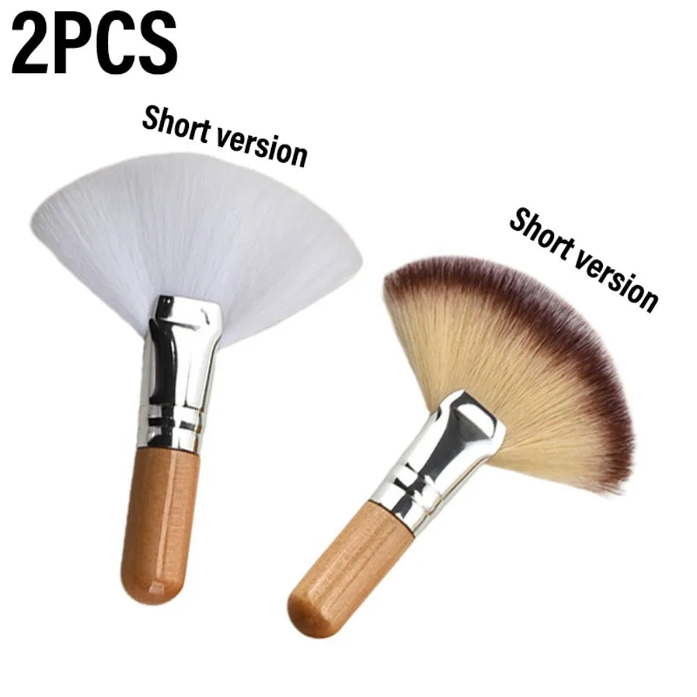 Mini Fan Makeup Brush – Soft Bristles & Wood Handle