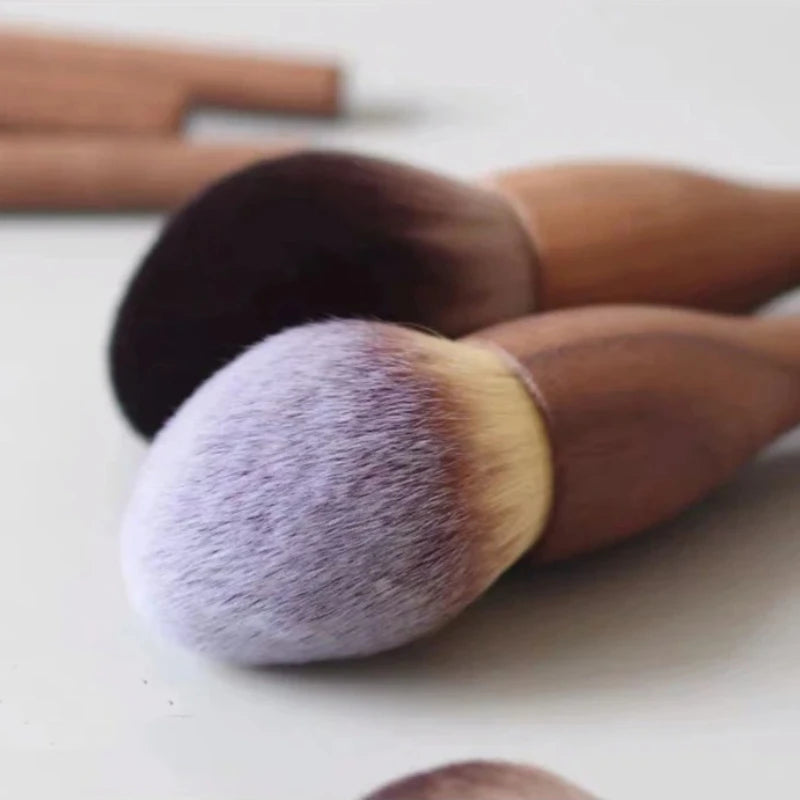 Walnut Wood Handle Makeup Brush – Powder, Blush & Contour