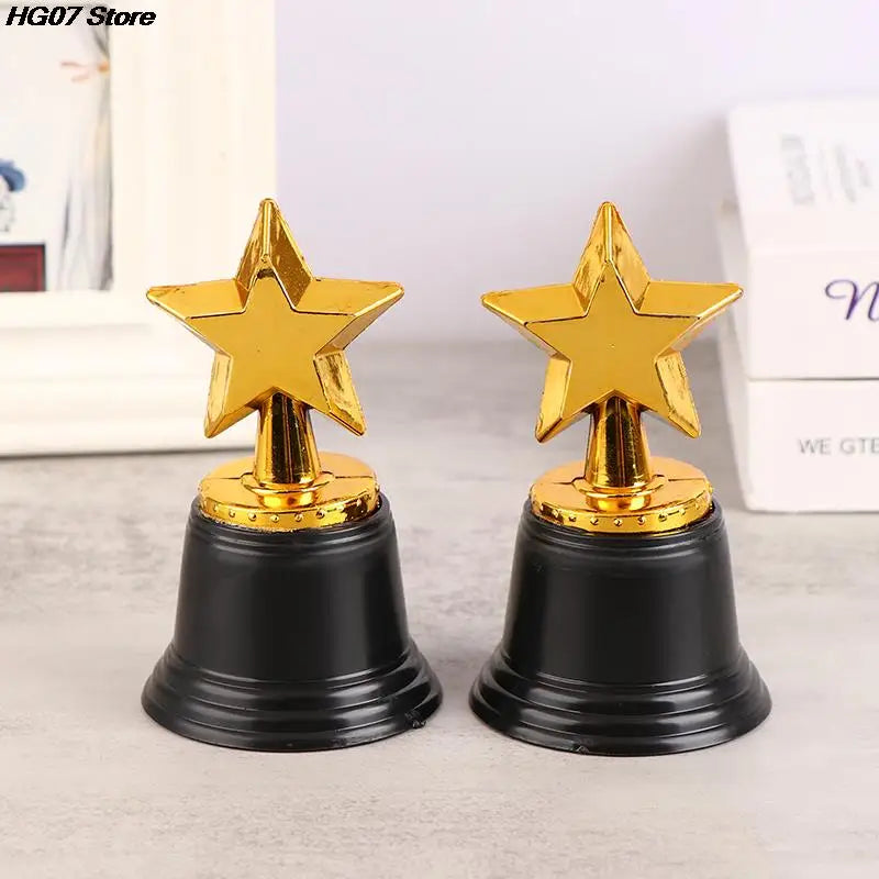 Mini Star Thumbs-Up Award Trophy for Kids – Party Prize Kids Award Trophy PRIMED