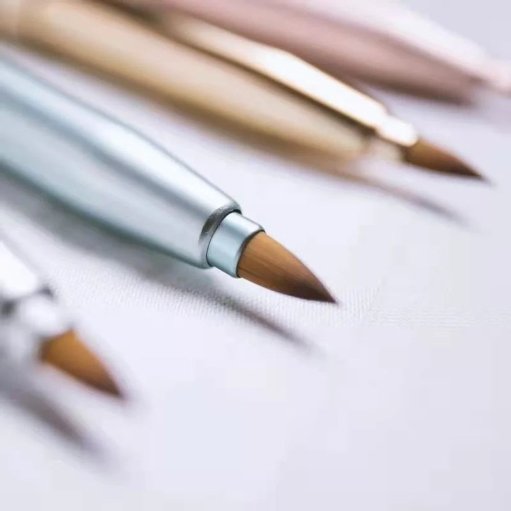 Double-Ended Retractable Lip & Concealer Makeup Brush