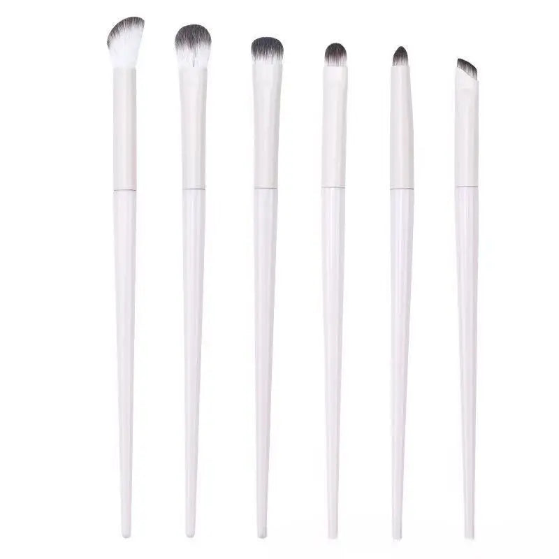 Eyeshadow Makeup Brush – Blush, Brow, Powder & Contour