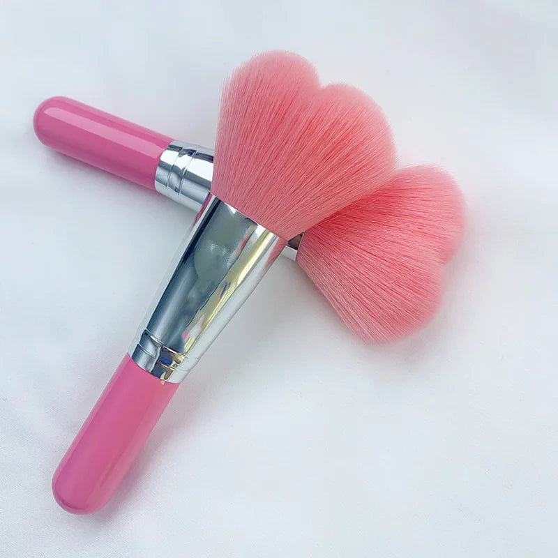 Love Shape Blush & Loose Powder Brush – Soft Wool Fiber