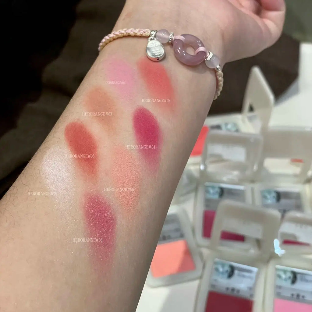 HERORANGE Matte Blush Palette – Monochrome Cheek Tint Powder Blush Palette PRIMED