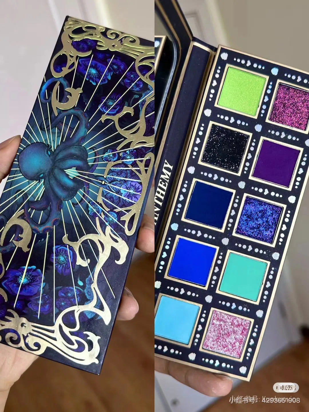 10 Color Eyeshadow Palette – Matte, Shimmer & Metallic