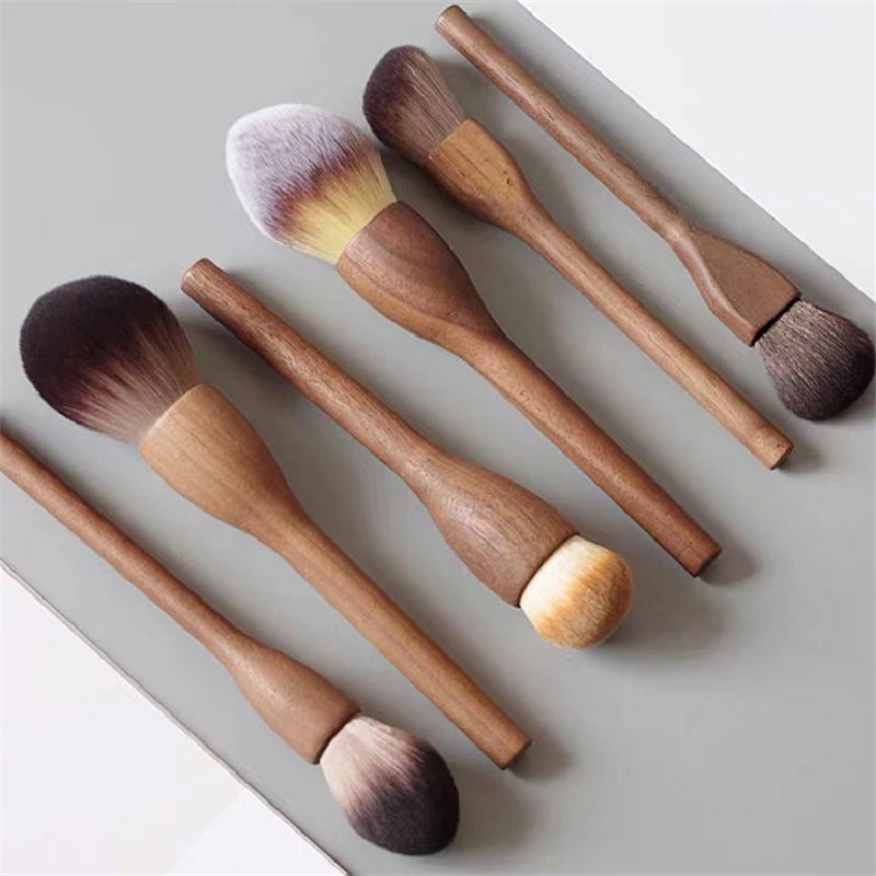 Walnut Wood Handle Makeup Brush – Powder, Blush & Contour