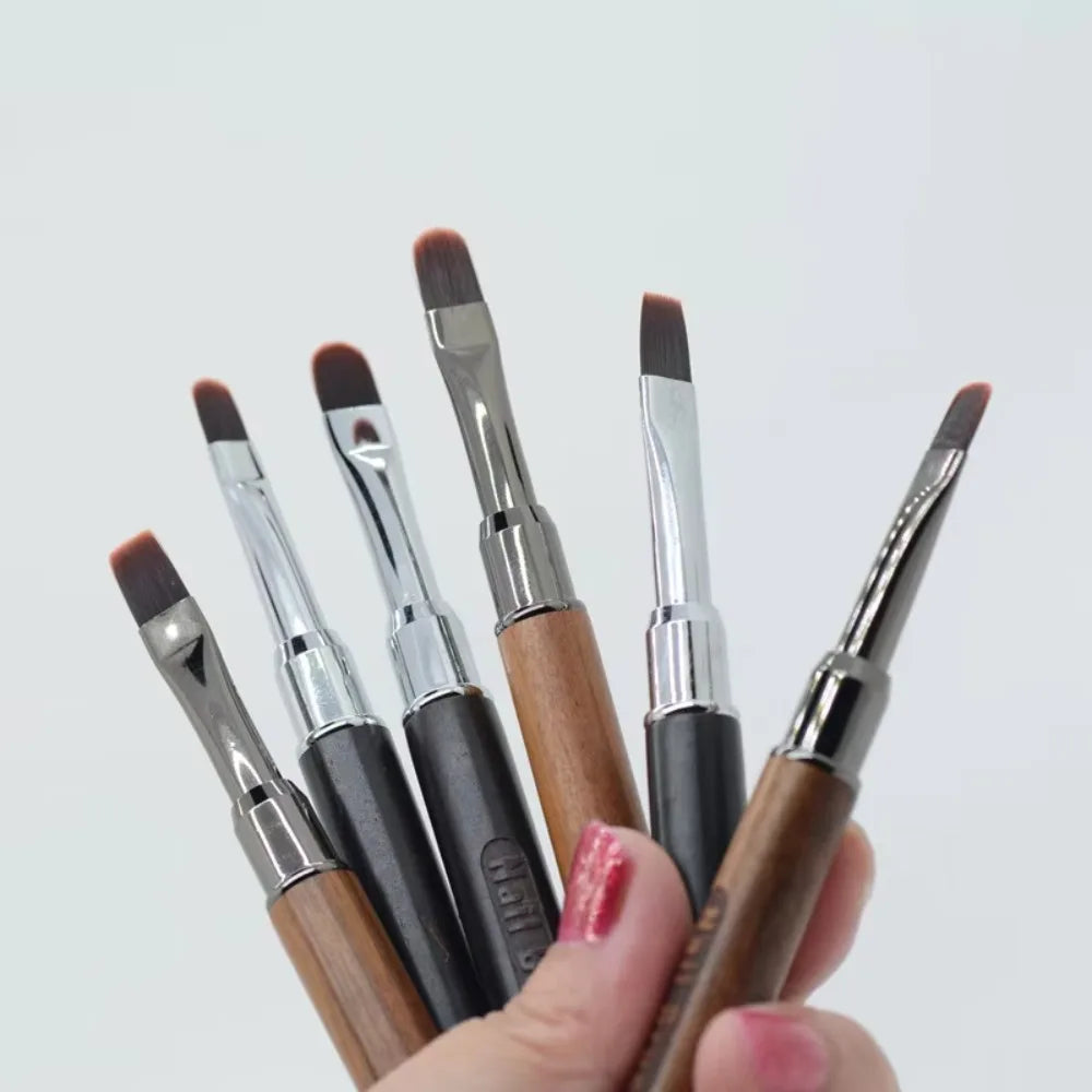 Wooden Nail Art Gel Brush – No Shed, Streak-Free With Cap